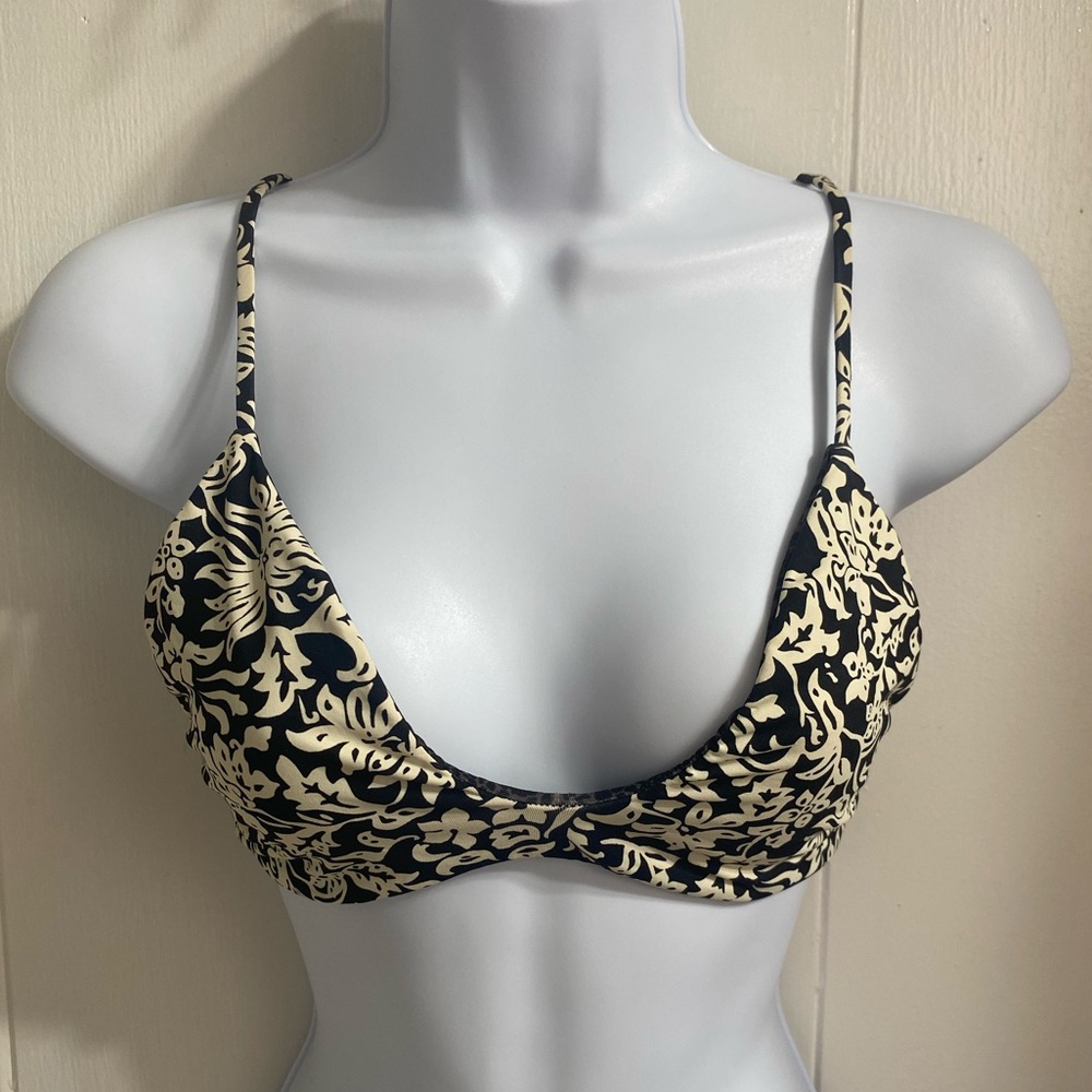 Acacia Swimwear Napali Bikini Top